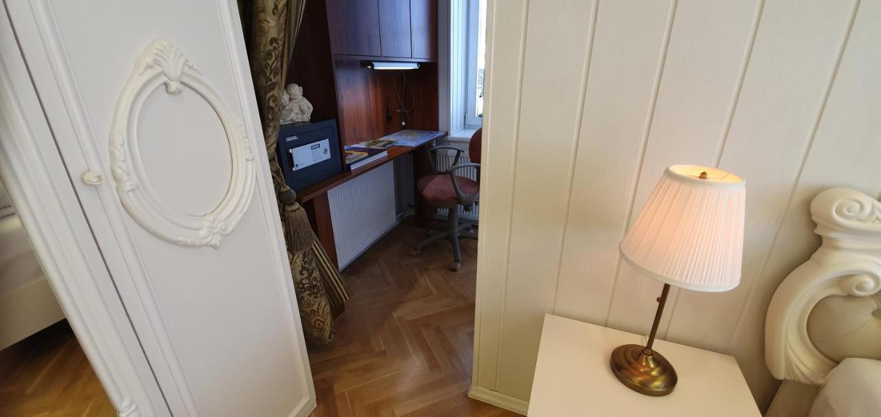 Aparthotel Savas 2 ,,Cosy House Kaunas" & Parking Exterior foto